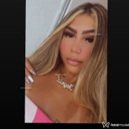 Acompanhante Barbiee - Perfil