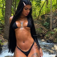 Acompanhante Morena - Perfil