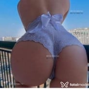 Acompanhante LARISSA - Perfil