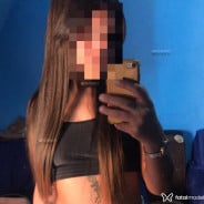 Acompanhante Manuchagas - Perfil