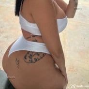 Acompanhante Isa - Perfil