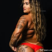 Acompanhante perola - Perfil