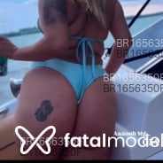 Acompanhante Mirella - Perfil