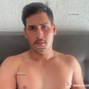 Acompanhante Dinho - Perfil