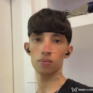 Acompanhante Magrindot - Perfil