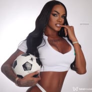 Acompanhante Carla - Perfil