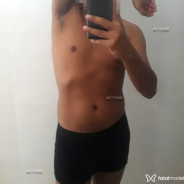 Acompanhante Taylor - Perfil