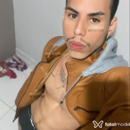 Acompanhante Apollo Coutinho - Perfil