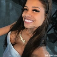 Acompanhante Laryssinha - Perfil