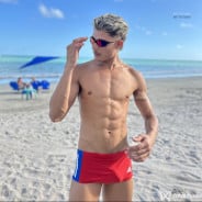 Acompanhante John Ruan - Perfil