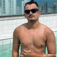 Acompanhante Athamas - Perfil