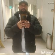 Acompanhante Gigante - Perfil