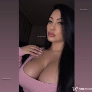 Acompanhante Scarlett - Perfil