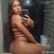 Acompanhante Thalia - Perfil