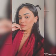 Acompanhante Piquena - Perfil