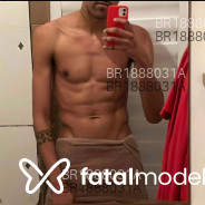 Acompanhante Blade - Perfil