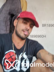 Acompanhante Douglas - Perfil