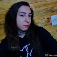Acompanhante Rutty - Perfil