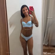Acompanhante Vivi - Perfil