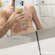 Acompanhante Staley - Perfil