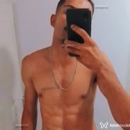Acompanhante Almeida - Perfil
