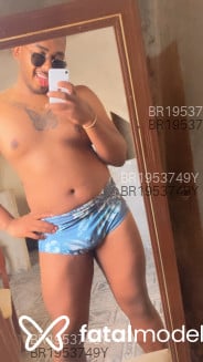 Acompanhante Ravi Saad - Perfil