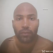 Acompanhante Kouehe - Perfil
