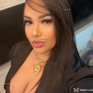 Acompanhante Valentina Buarque - Perfil