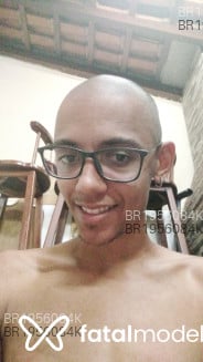 Acompanhante Scooby - Perfil