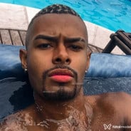 Acompanhante Salles Salvatorex - Perfil