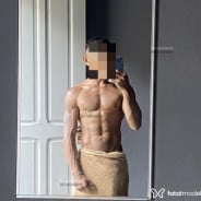 Acompanhante Raj - Perfil