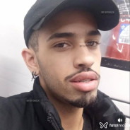 Acompanhante Henrique Ferraz - Perfil