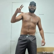 Acompanhante Douglas - Perfil