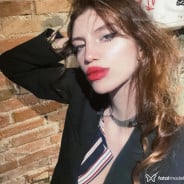 Acompanhante Cecília - Perfil