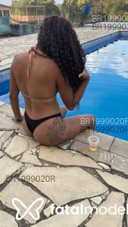 Acompanhante Larissa - Perfil