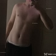 Acompanhante Kikas - Perfil