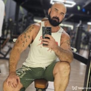 Acompanhante Tyler Minotauro - Perfil