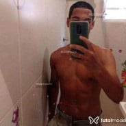 Acompanhante Shedon - Perfil