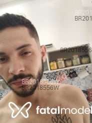 Acompanhante August Rosseti - Perfil