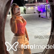 Acompanhante Victoria - Perfil