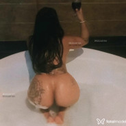 Melissa Castro Acompanhante Melissa Castro - Perfil