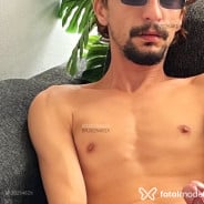 Acompanhante Foster - Perfil