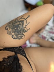 Acompanhante Morena - Perfil