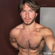 Acompanhante Joni Prezzi - Perfil