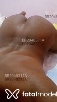 Acompanhante Pretinho - Perfil