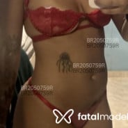 Acompanhante Mia - Perfil