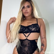 Acompanhante Roberta Hellen - Perfil