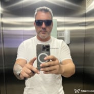 Acompanhante Tassio - Perfil