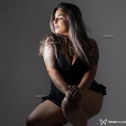Acompanhante Moniqui - Perfil