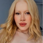 Acompanhante Barbiie - Perfil